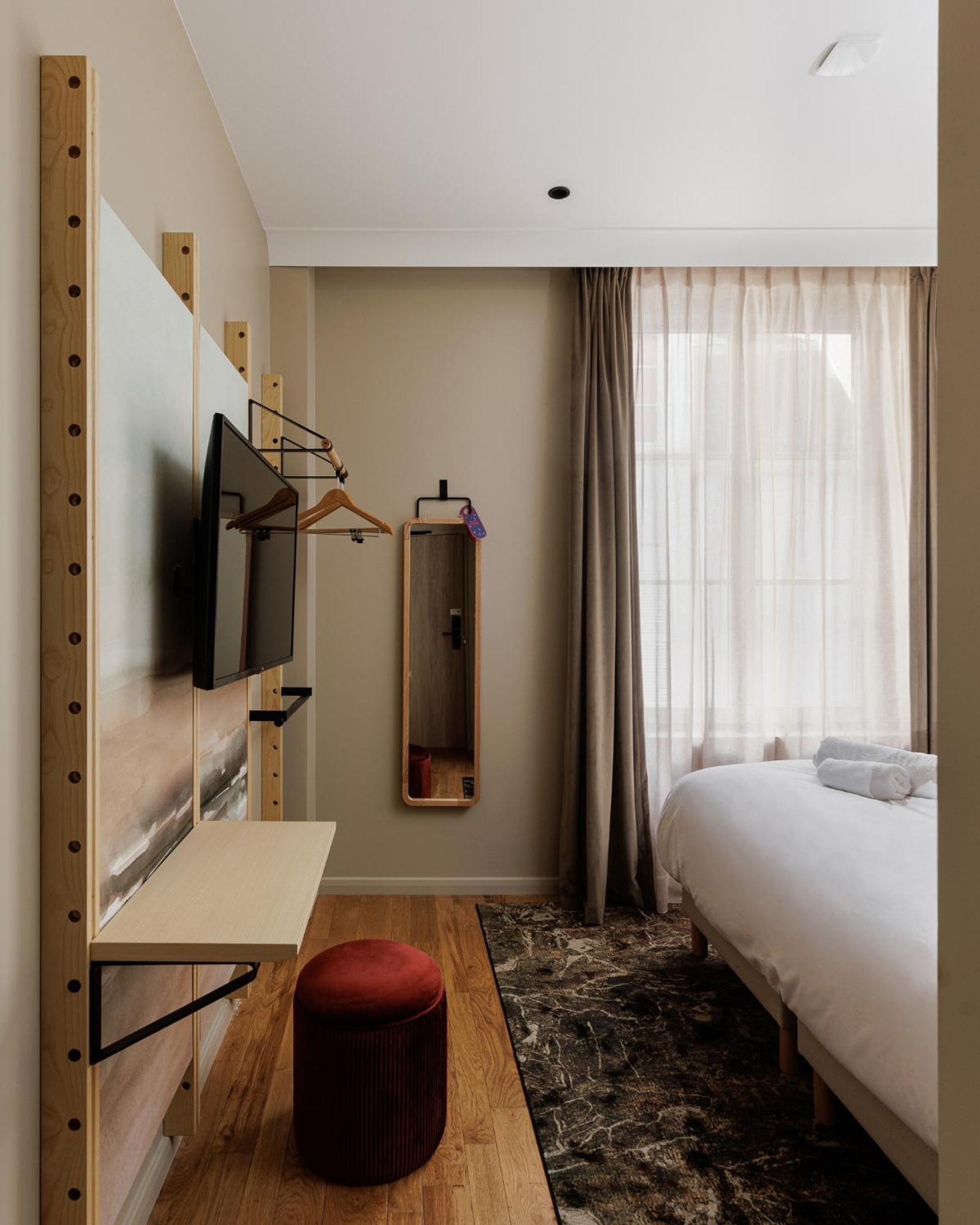 Hotel Des Sept - Entree Autonome, Reception En Ligne - Encore Mieux Orléans Eksteriør billede